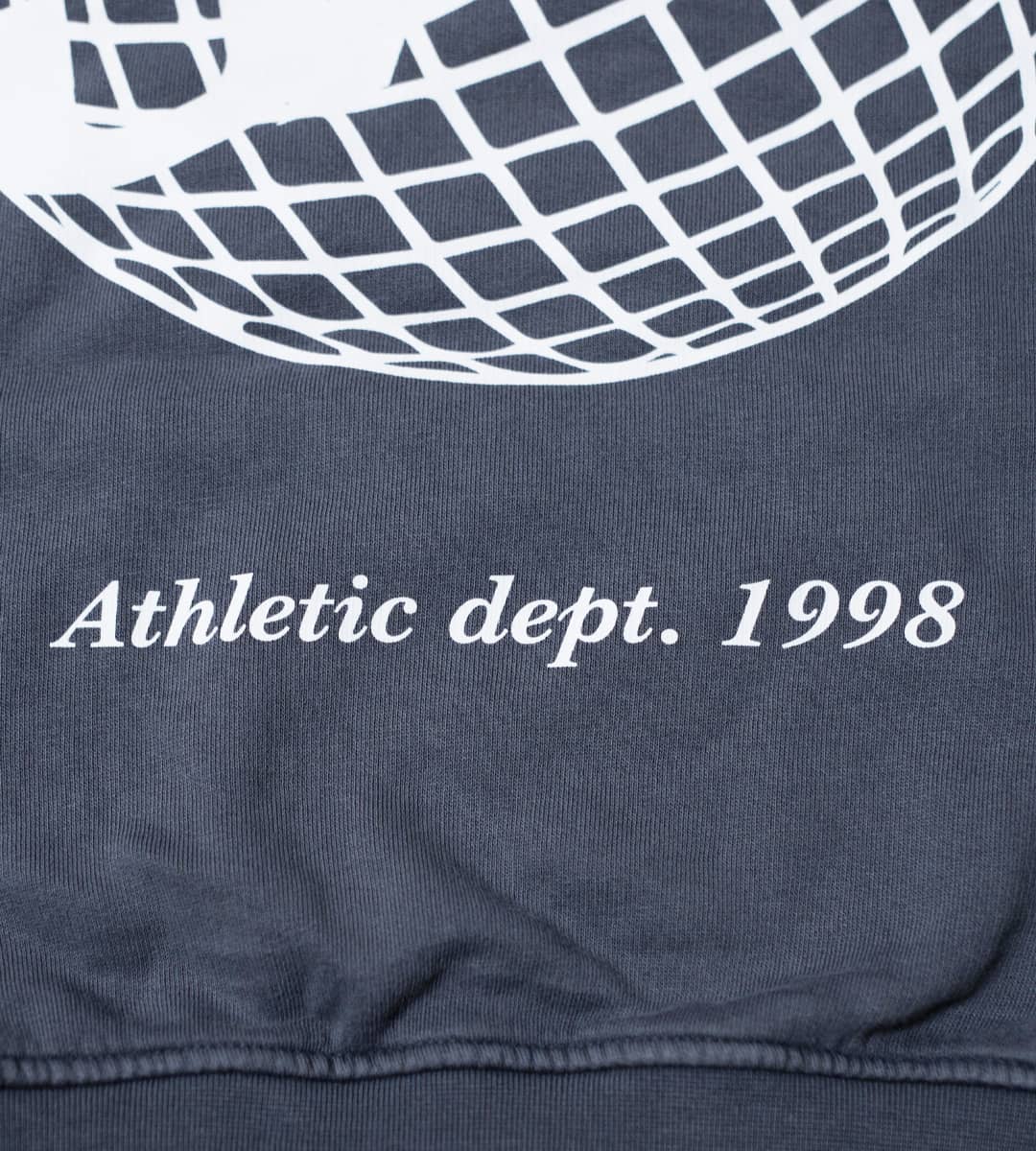 detalle de la sudadera de guayabi expo